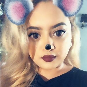 Meet your Posher, Ana